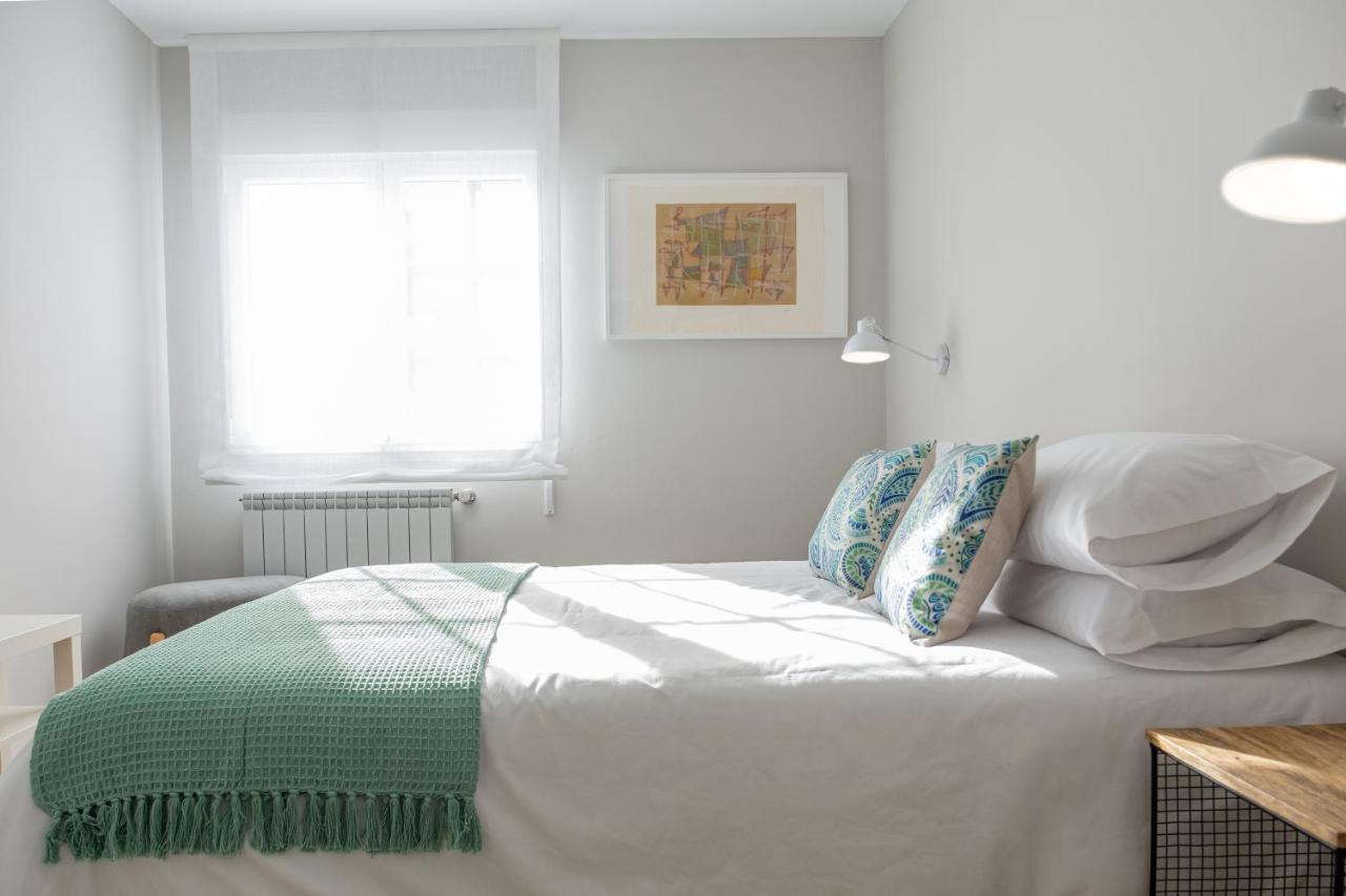 Apartamento De Diseno Centrico Con Terraza Espectacular Santiago de Compostela Ngoại thất bức ảnh