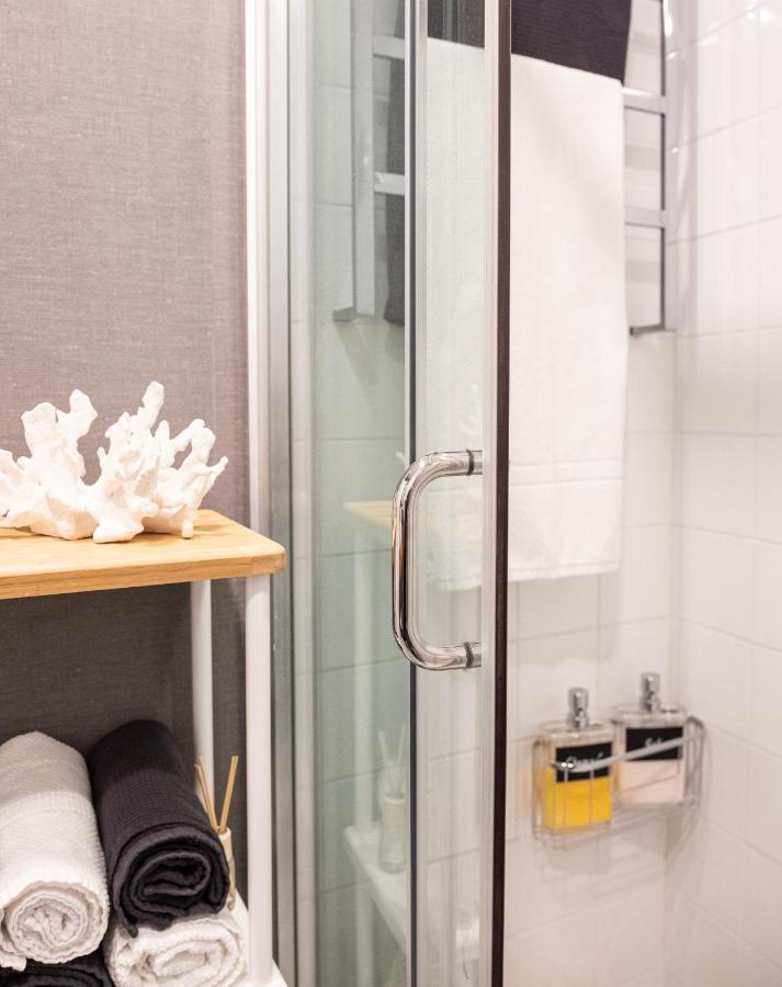 Apartamento De Diseno Centrico Con Terraza Espectacular Santiago de Compostela Ngoại thất bức ảnh