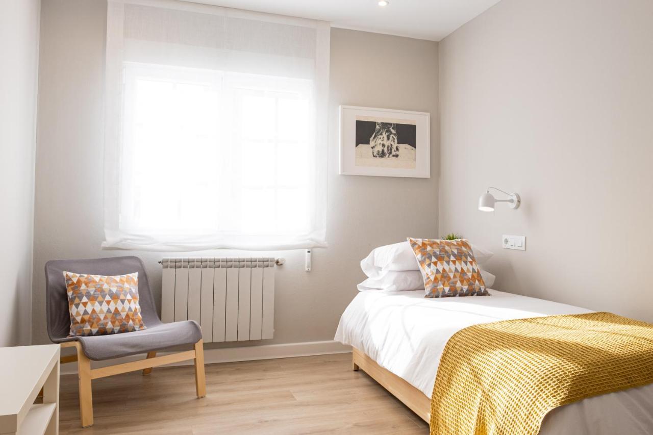 Apartamento De Diseno Centrico Con Terraza Espectacular Santiago de Compostela Ngoại thất bức ảnh