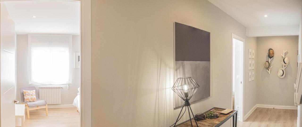 Apartamento De Diseno Centrico Con Terraza Espectacular Santiago de Compostela Ngoại thất bức ảnh