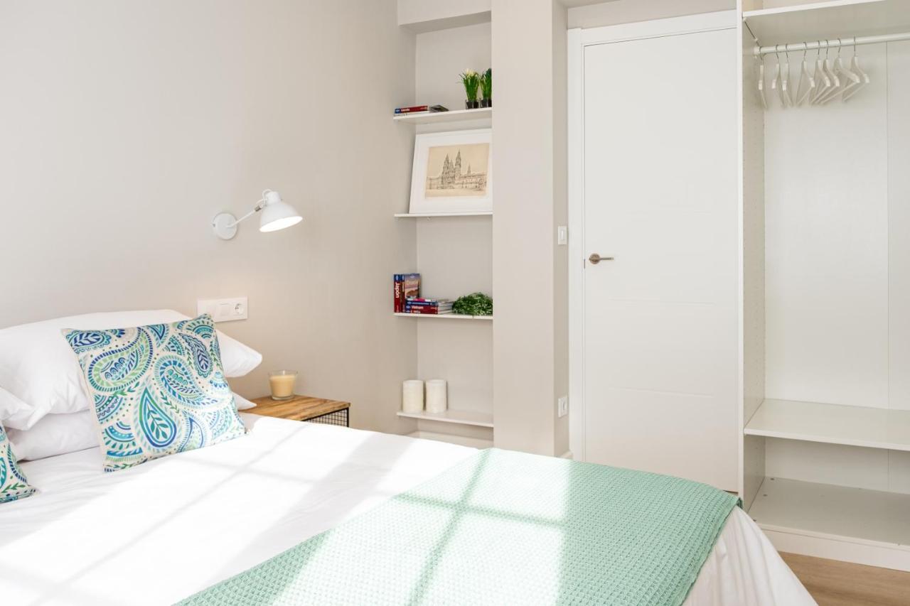 Apartamento De Diseno Centrico Con Terraza Espectacular Santiago de Compostela Ngoại thất bức ảnh