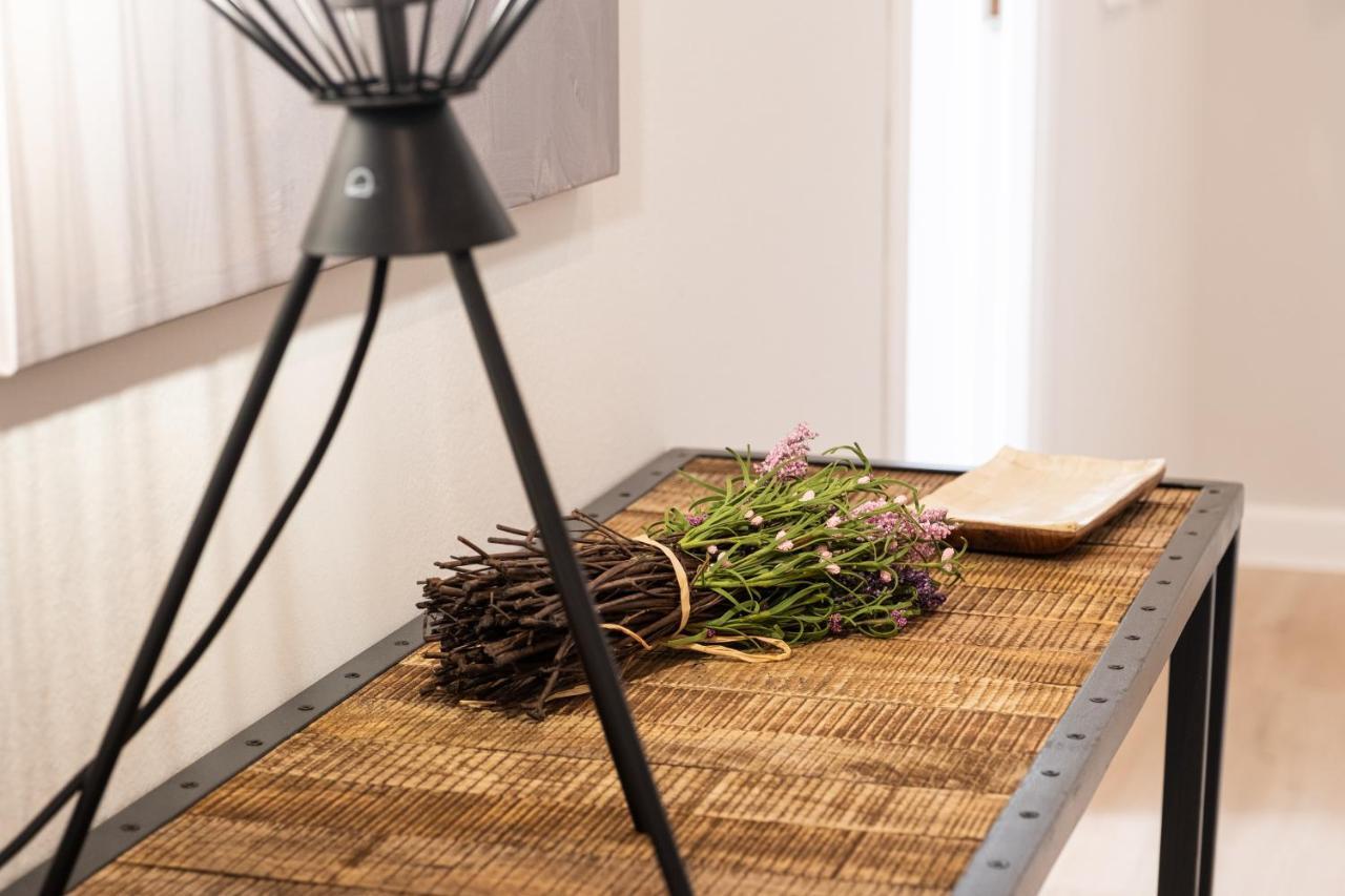 Apartamento De Diseno Centrico Con Terraza Espectacular Santiago de Compostela Ngoại thất bức ảnh